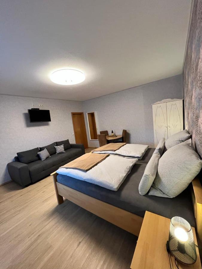 Rooms4ring Privatzimmer am Nürburgring Quiddelbach Exterior foto